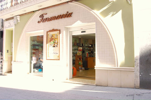 Farmacia Pérez Guzmán.     Pilar