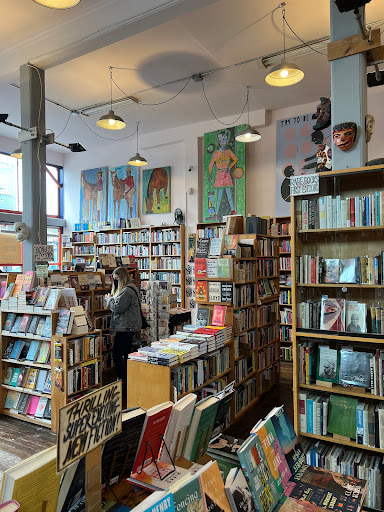 Book Store «Dog Eared Books», reviews and photos, 900 Valencia St, San Francisco, CA 94110, USA