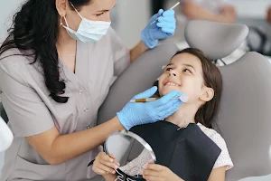 Victoria Kid's Dentistry image