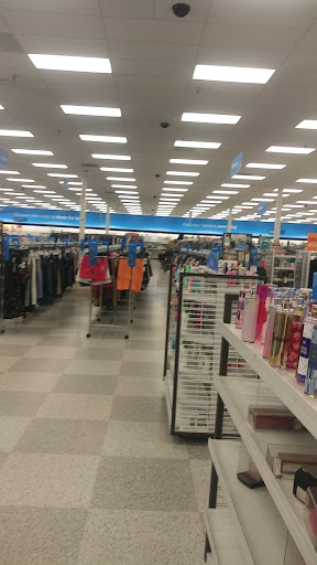 Clothing Store «Ross Dress for Less», reviews and photos, 7290 191st St, Tinley Park, IL 60477, USA