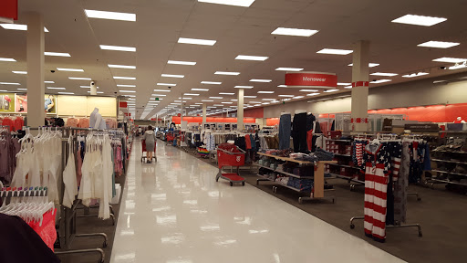 Department Store «Target», reviews and photos, 550 Arsenal St, Watertown, MA 02472, USA