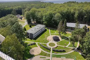 Ośrodek Szkoleniowo - Wypoczynkowy Leśnik Nadleśnictwo Ustka w Orzechowie image