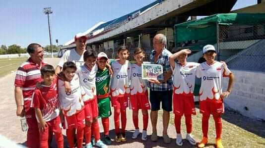 Opiniones de Club Filarmonica Baby Futbol en Minas - Tienda para bebés