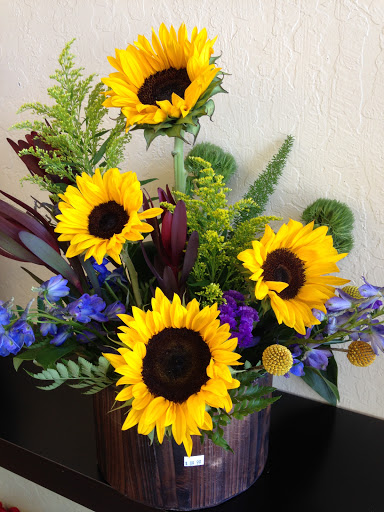 Florist «Razanne Flowers», reviews and photos, 8994 Elk Grove Blvd, Elk Grove, CA 95624, USA