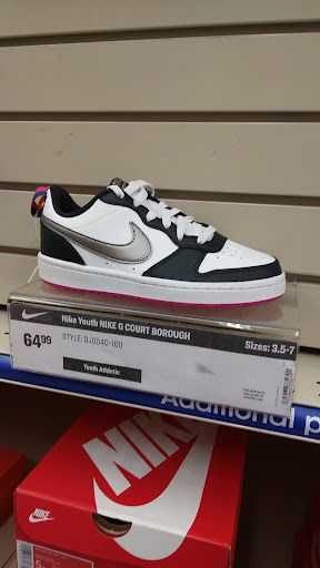 Sporting Goods Store «Academy Sports + Outdoors», reviews and photos, 11400 W Markham St, Little Rock, AR 72211, USA