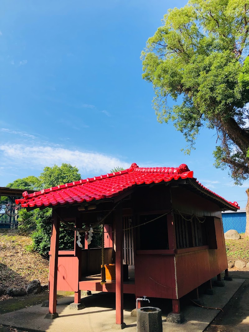 興玉神社