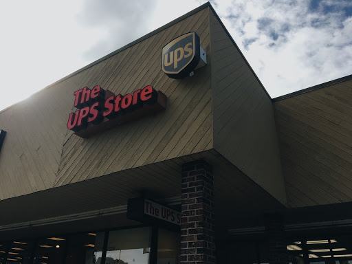 Shipping and Mailing Service «The UPS Store», reviews and photos, 700-76 Broadway, Westwood, NJ 07675, USA