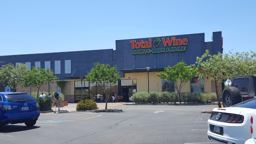 Wine Store «Total Wine & More», reviews and photos, 2224 E Williams Field Rd, Gilbert, AZ 85295, USA