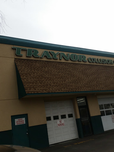 Auto Body Shop «Traynor Collision Center», reviews and photos, 901 Bridgeport Ave, Milford, CT 06460, USA