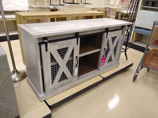 Shopping Mall «Frandor Shopping Center», reviews and photos, 300 Frandor Ave, Lansing, MI 48912, USA