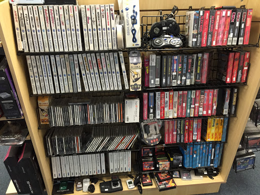 Video Game Store «Level Up Games, Comics, and More», reviews and photos, 207 13th Ave S, South St Paul, MN 55075, USA