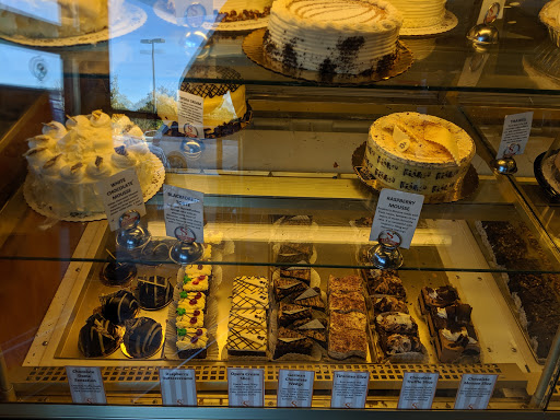 Pastry Shop «Servatii Pastry Shop Crestview Hills», reviews and photos, 2941 Dixie Hwy, Crestview Hills, KY 41017, USA