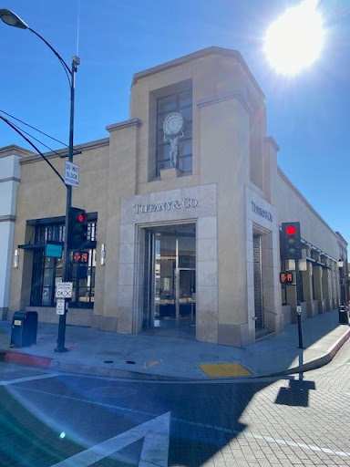Jewelry Store «Tiffany & Co.», reviews and photos, 68 W Colorado Blvd, Pasadena, CA 91105, USA