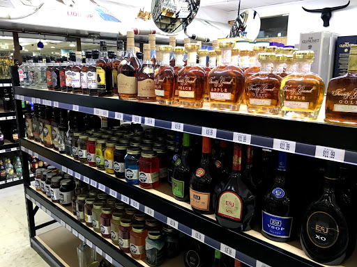 Liquor Store «Longhorn Liquor Store», reviews and photos, 223 NW Broad St, Murfreesboro, TN 37130, USA