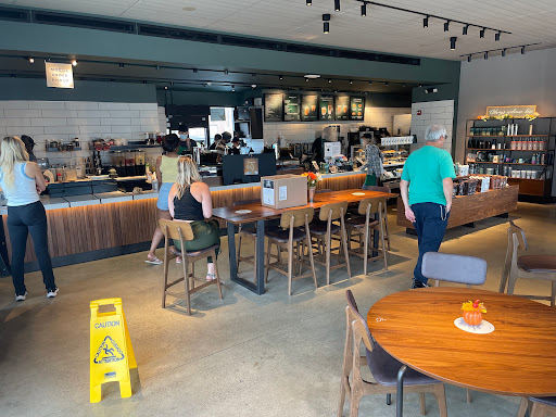 Coffee Shop «Starbucks», reviews and photos, 531 E Market St, Leesburg, VA 20175, USA