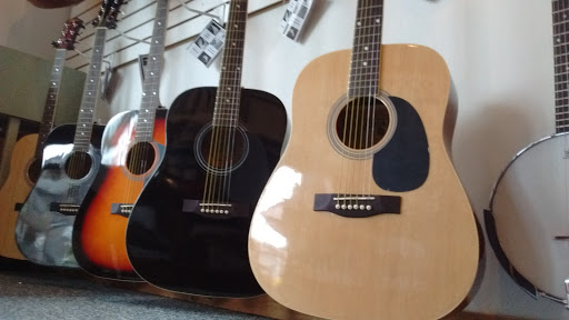 Musical Instrument Store «Weed Patch Music Company», reviews and photos, 58 E Main St #5, Nashville, IN 47448, USA