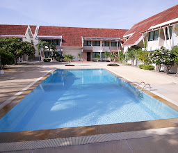 Hotel Tropicana photo