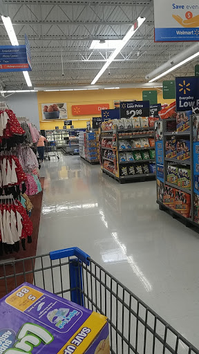 Department Store «Walmart Supercenter», reviews and photos, 100 Sycamore Estate Dr, Aurora, IN 47001, USA