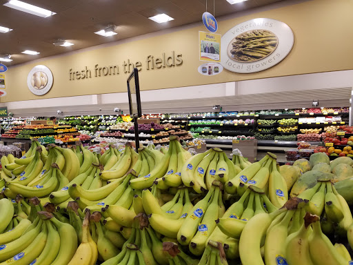 Grocery Store «Safeway», reviews and photos, 905 1st St, Gilroy, CA 95020, USA