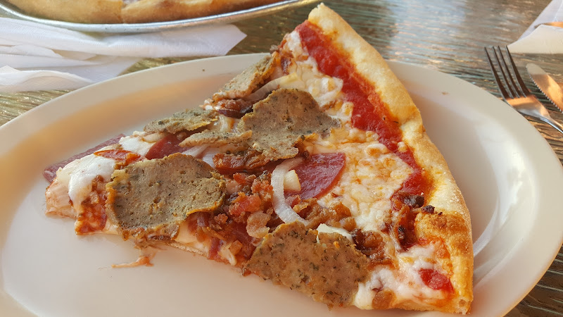 #10 best pizza place in Bradenton Beach - Oma's Pizza and Italian Restaurant
