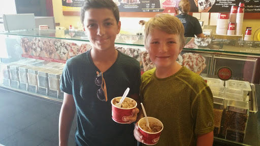 Ice Cream Shop «Cold Stone Creamery», reviews and photos, 78-370 CA-111, La Quinta, CA 92253, USA