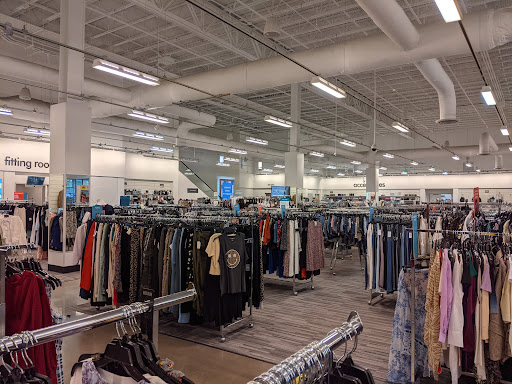 Department Store «Nordstrom Rack at The Block Northway», reviews and photos, 8031 McKnight Rd, Pittsburgh, PA 15237, USA