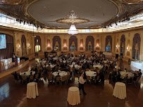 Palais Royale