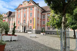 Neues Schloss image