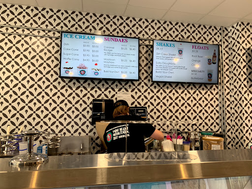 Ice Cream Shop «Chocolate Shoppe Ice Cream Co.», reviews and photos, 2302 Atwood Ave, Madison, WI 53704, USA