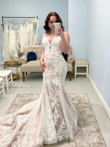 Bridal Shop «Bustle Bridal Gowns & Accessories», reviews and photos, 7215 Highland Rd, Baton Rouge, LA 70808, USA