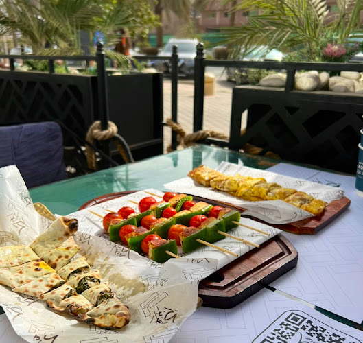 دكة عزيز - الرياض