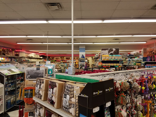 Pet Supply Store «Feeders Supply», reviews and photos, 1610 Ring Rd, Elizabethtown, KY 42701, USA