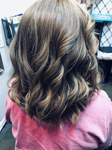 Hair Salon «Tangles Salon Suites and Spa», reviews and photos, 1502 Memorial Blvd, Springfield, TN 37172, USA