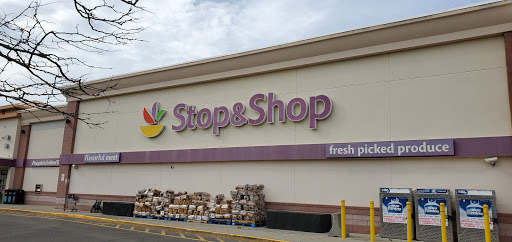 Grocery Store «Stop & Shop», reviews and photos, 760 Villa Ave, Fairfield, CT 06824, USA
