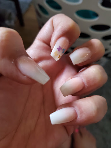 Bee Polished Nails and Spa