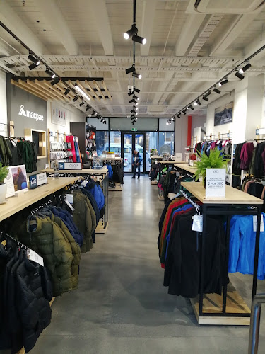 Reviews of Macpac Frankton in Queenstown - Sporting goods store