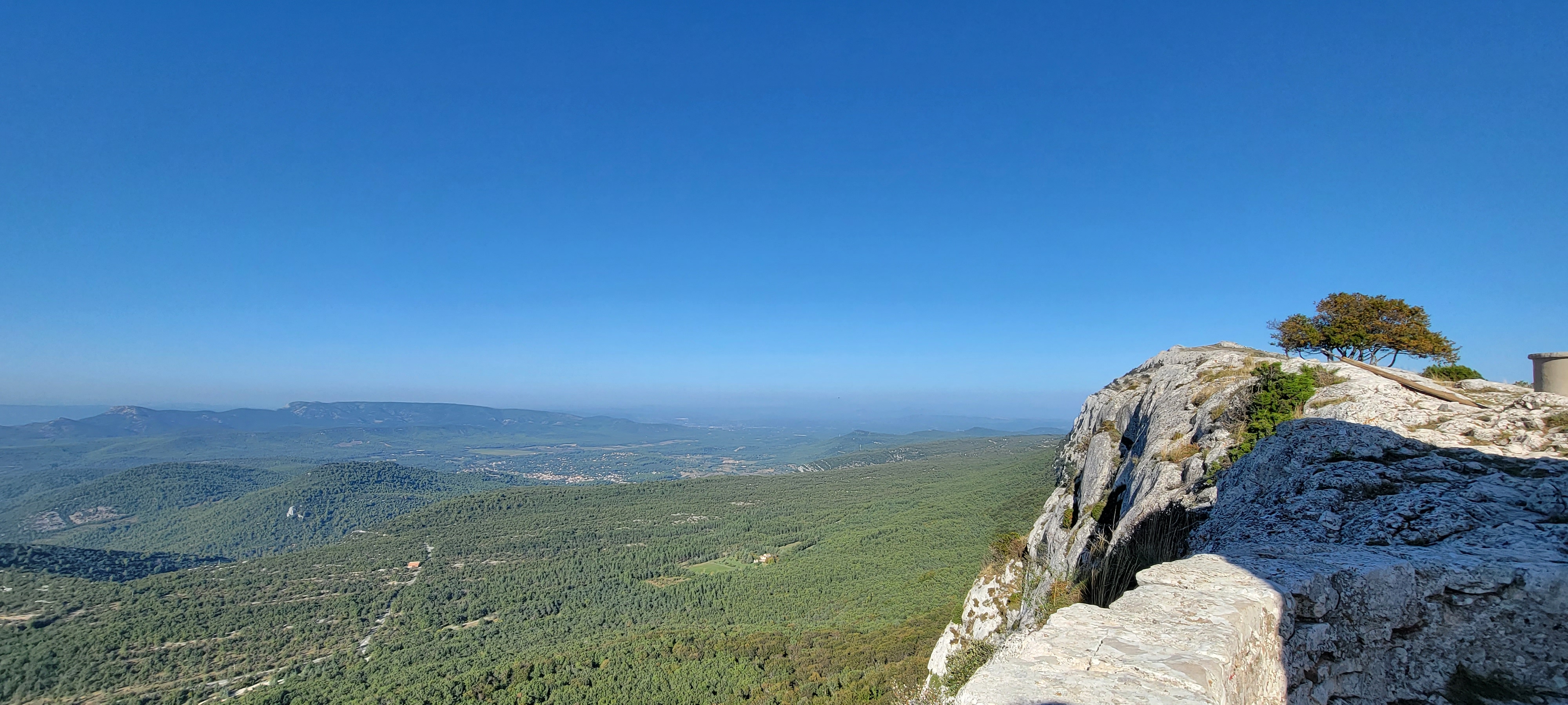 Photo n° 7 de l'avis de Théo.C fait le 19/10/2023 à 17:01