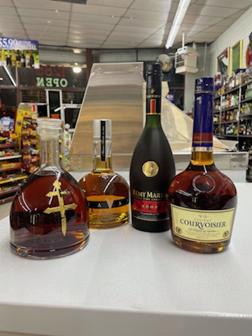 Grocery Store «Lucky J Market», reviews and photos, 1285 E Prince Rd, Tucson, AZ 85719, USA