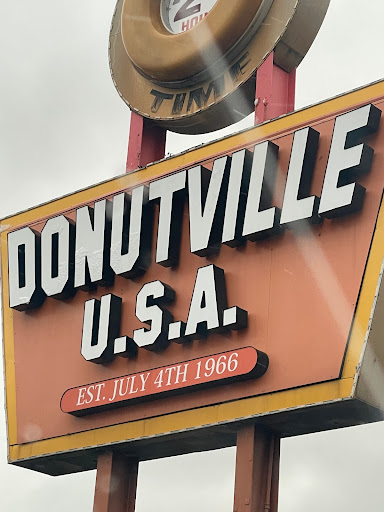 Donut Shop «Donutville U.S.A.», reviews and photos, 14829 Ford Rd, Dearborn, MI 48126, USA