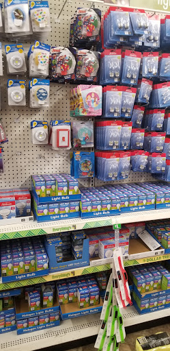 Dollar Store «Dollar Tree», reviews and photos, 250 SW 152nd St, Burien, WA 98166, USA