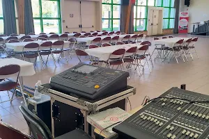 Salle des Fêtes André Pommery image