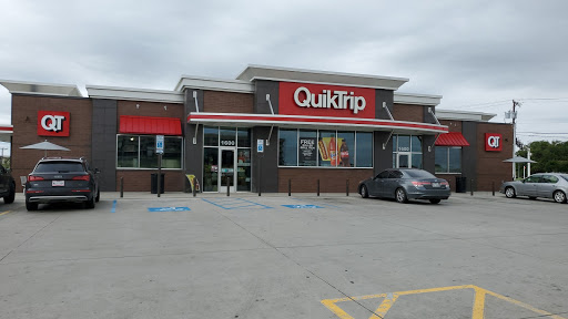 Gas Station «QuikTrip», reviews and photos, 1600 Lyndon B Johnson Fwy, Farmers Branch, TX 75234, USA