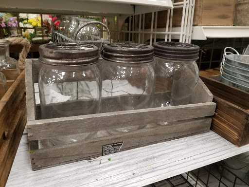 Craft Store «Michaels», reviews and photos, 628 W Hammer Ln, Stockton, CA 95210, USA