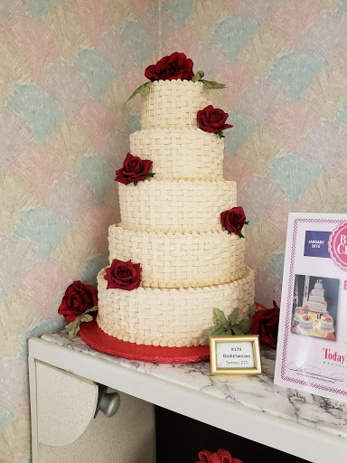 Bakery «Reeves Cake Shop», reviews and photos, 2770 Cory Ave, Akron, OH 44314, USA