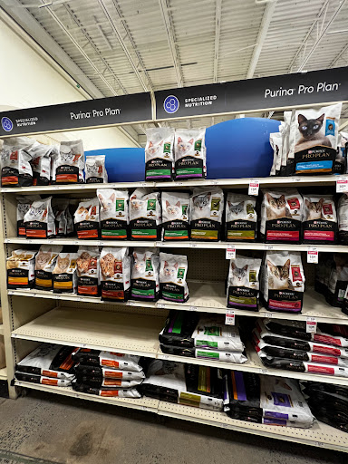 Pet Supply Store «PetSmart», reviews and photos, 67 Consumer Square, Plattsburgh, NY 12901, USA