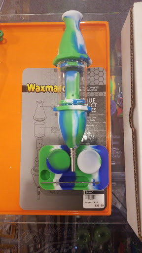 Tobacco Shop «Smoke N Chill Novelties», reviews and photos, 11150 Research Blvd #209, Austin, TX 78759, USA