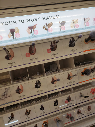 Hair Salon «Ulta Beauty», reviews and photos, 105 West Bridge St, Homestead, PA 15160, USA