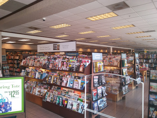 Book Store «Barnes And Noble», reviews and photos, 7610 Hazard Center Dr, San Diego, CA 92108, USA