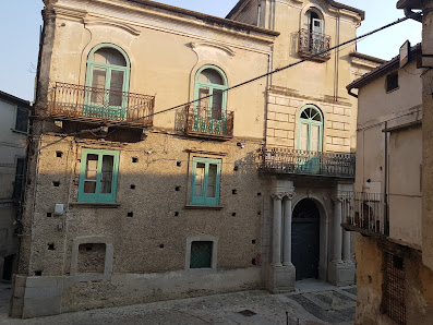 Palazzo criniti Via Guglielmo Marconi, 30, 88065 Guardavalle CZ, Italia