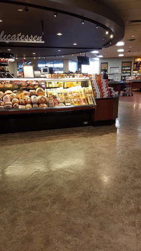 Grocery Store «Lunds & Byerlys Golden Valley», reviews and photos, 5725 Duluth St, Golden Valley, MN 55422, USA